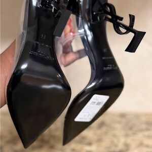 SAINT LAURENT
Opyum Pumps